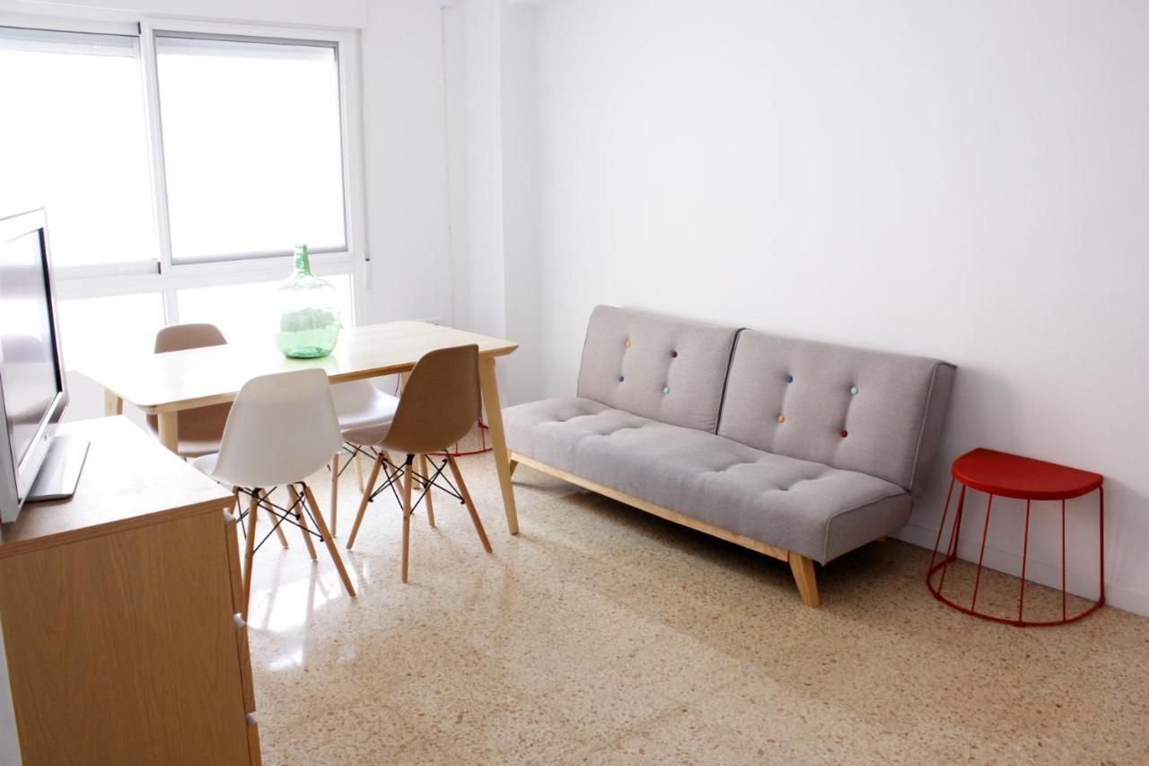 バレンシアApartamento Privado Proximo A Playa Y Ciencias Con Wifiアパートメント エクステリア 写真