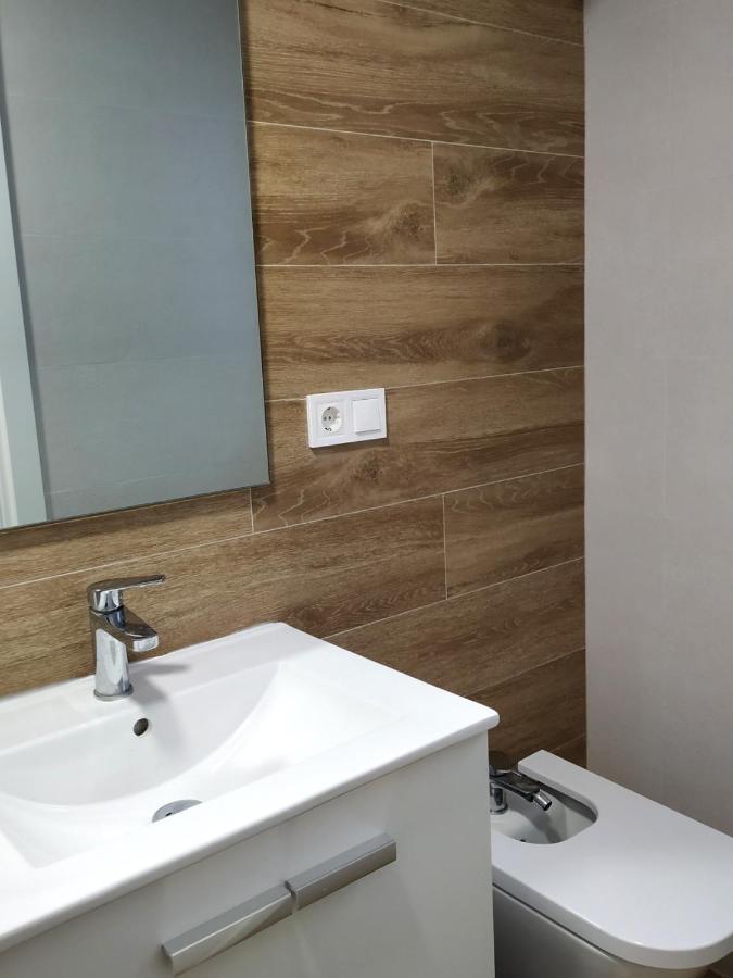 バレンシアApartamento Privado Proximo A Playa Y Ciencias Con Wifiアパートメント エクステリア 写真